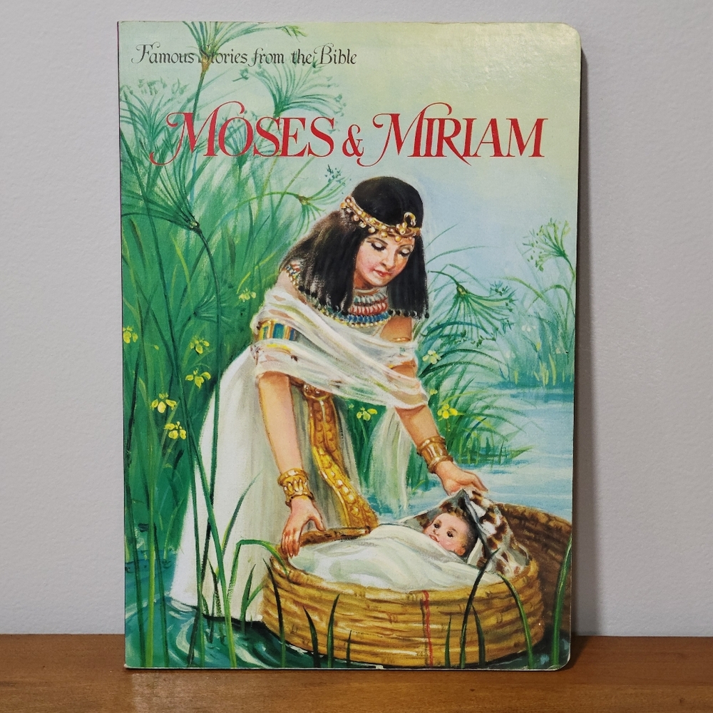 MOSES AND MIRIAM - FAMOUS STORIES FROM THE BIBLE - Board Book